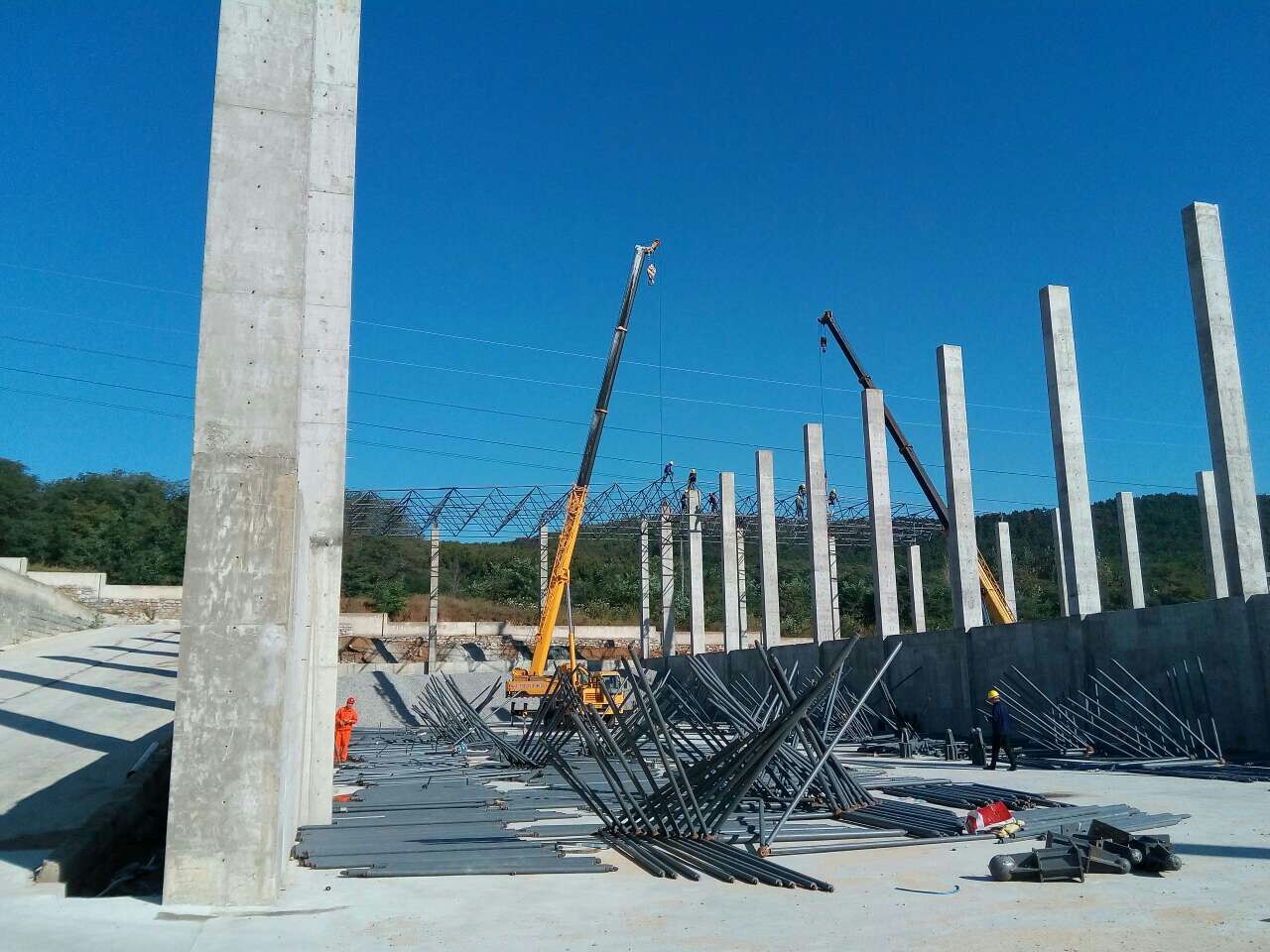 大兴安岭威海搅拌站网架